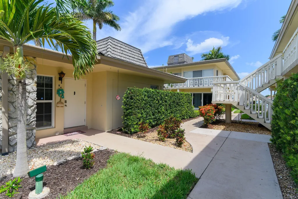 1215 Edington Place Marco Island FL 34145