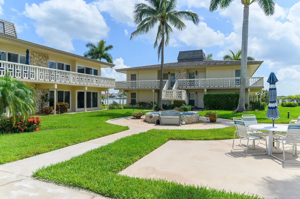 1215 Edington Place Marco Island FL 34145