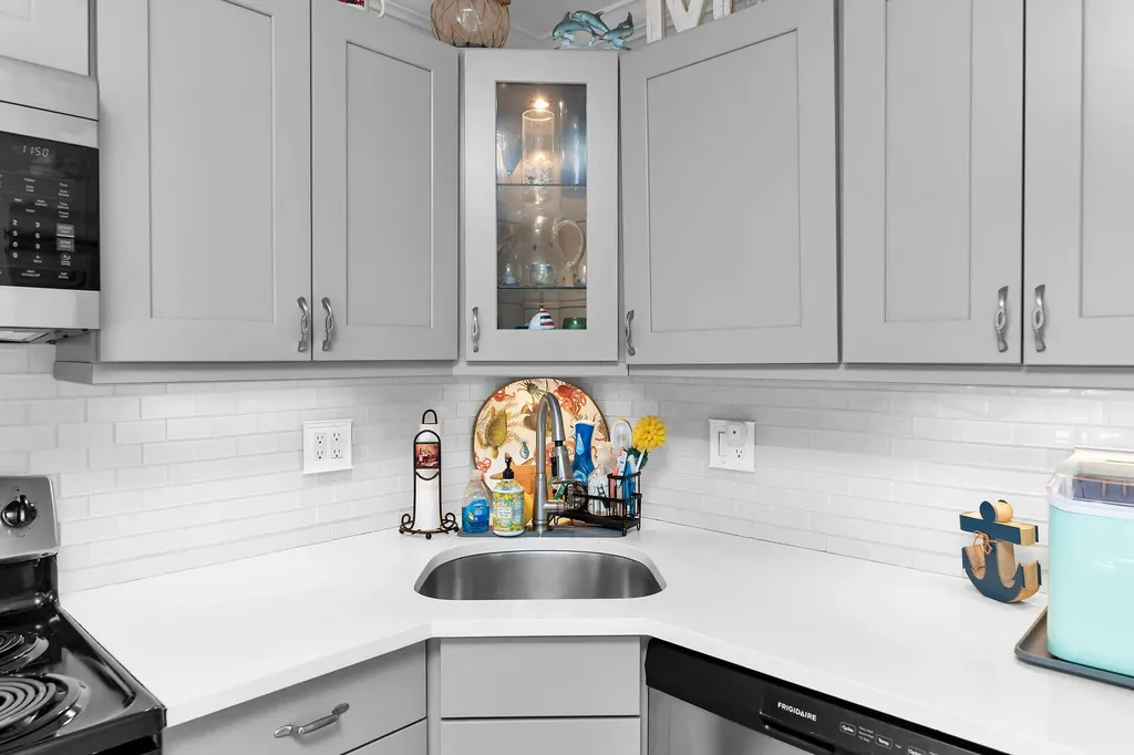 1215 Edington Place Marco Island FL 34145