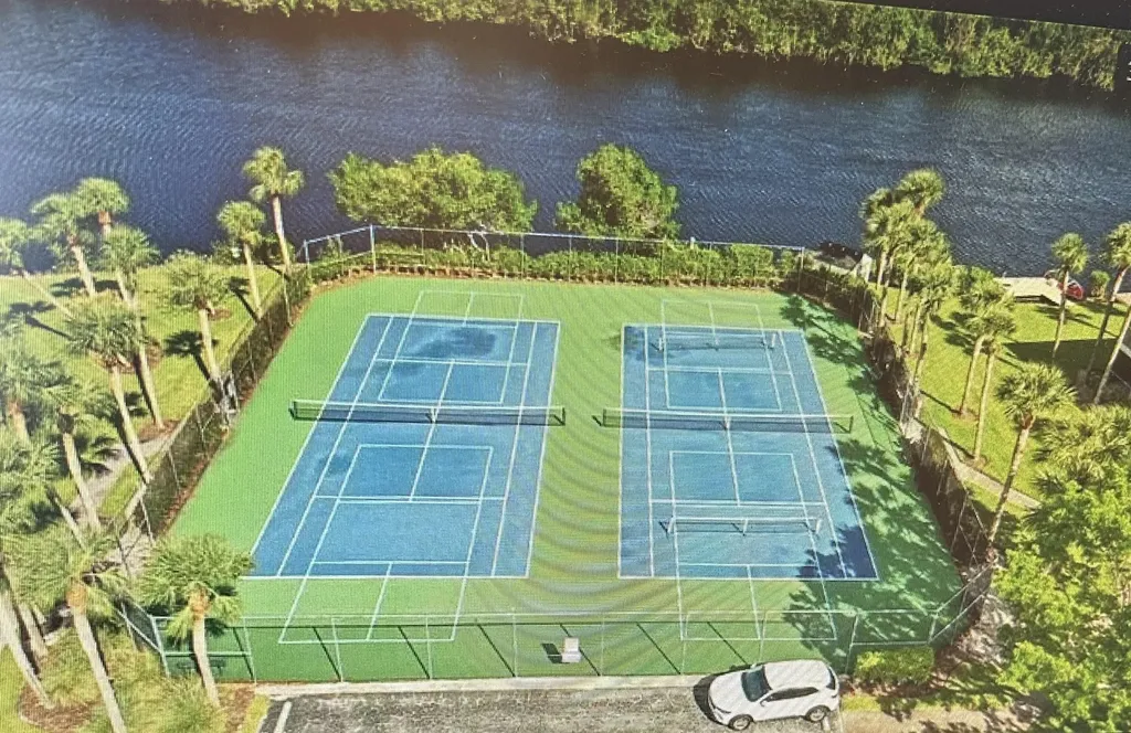 1355 Mainsail Naples FL 34114