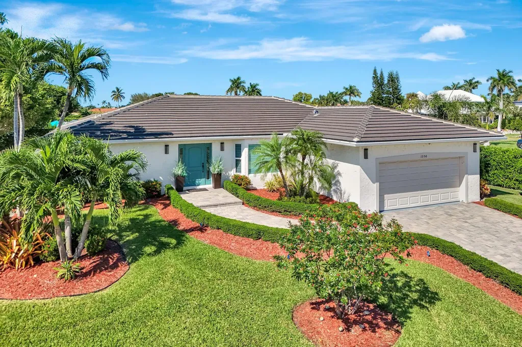 Marco Island FL, 1350 Waikiki Court