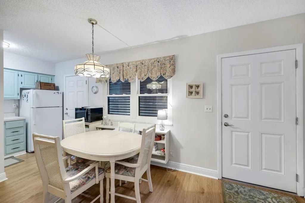 130 N Collier Marco Island FL 34145