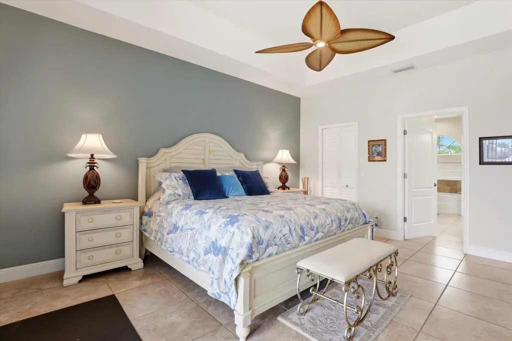 1045 Bonita Court Marco Island FL 34145