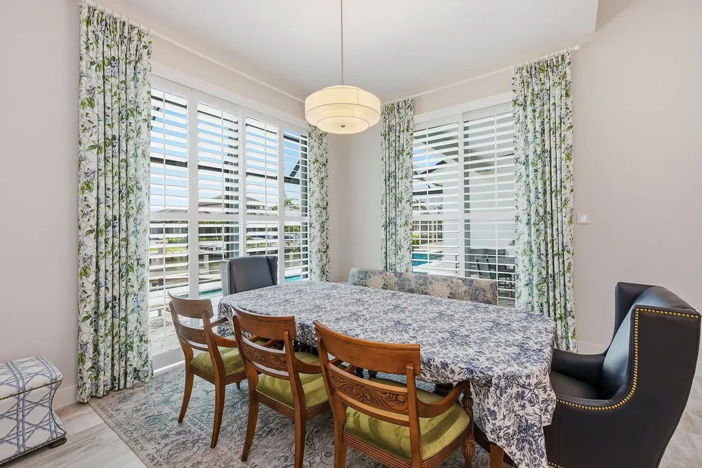 931 Ivory Court Marco Island FL 34145