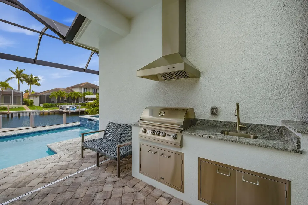 931 Ivory Court Marco Island FL 34145