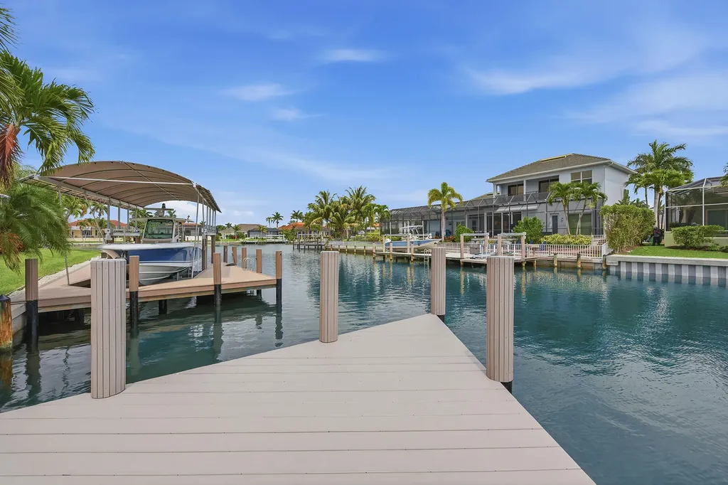 931 Ivory Court Marco Island FL 34145