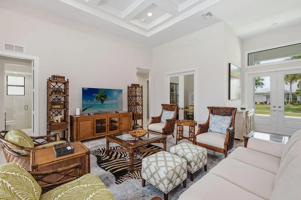 931 Ivory Court Marco Island FL 34145