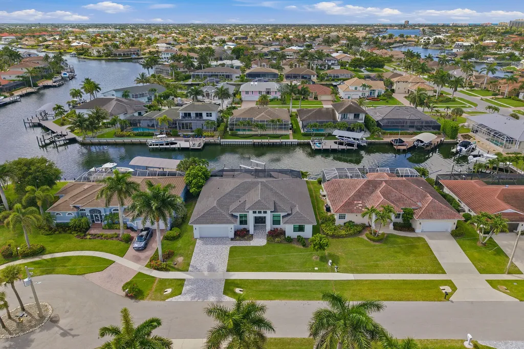 931 Ivory Court Marco Island FL 34145