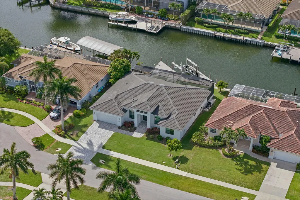 931 Ivory Court Marco Island FL 34145