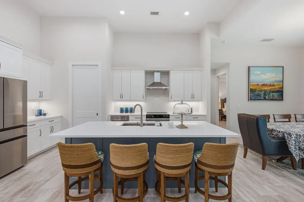 931 Ivory Court Marco Island FL 34145