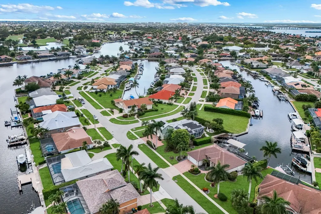 1771 Hummingbird Court Marco Island FL 34145