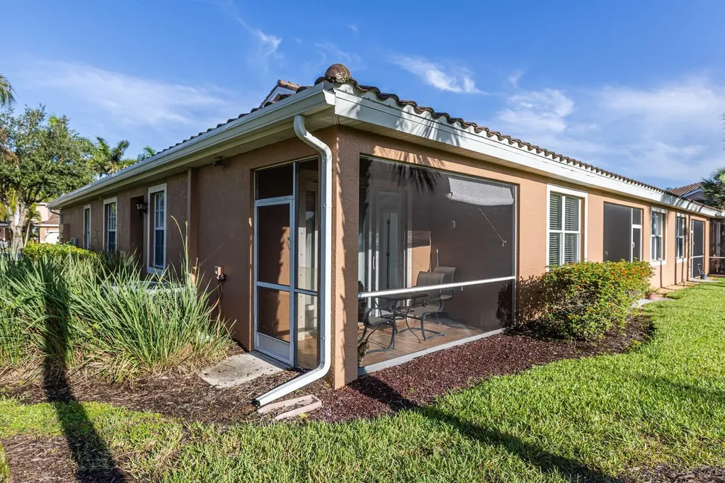 14165 Winchester Court Naples FL 34114