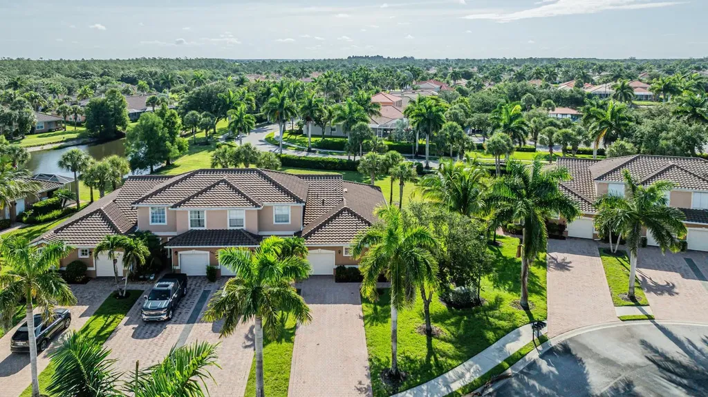 14165 Winchester Court Naples FL 34114