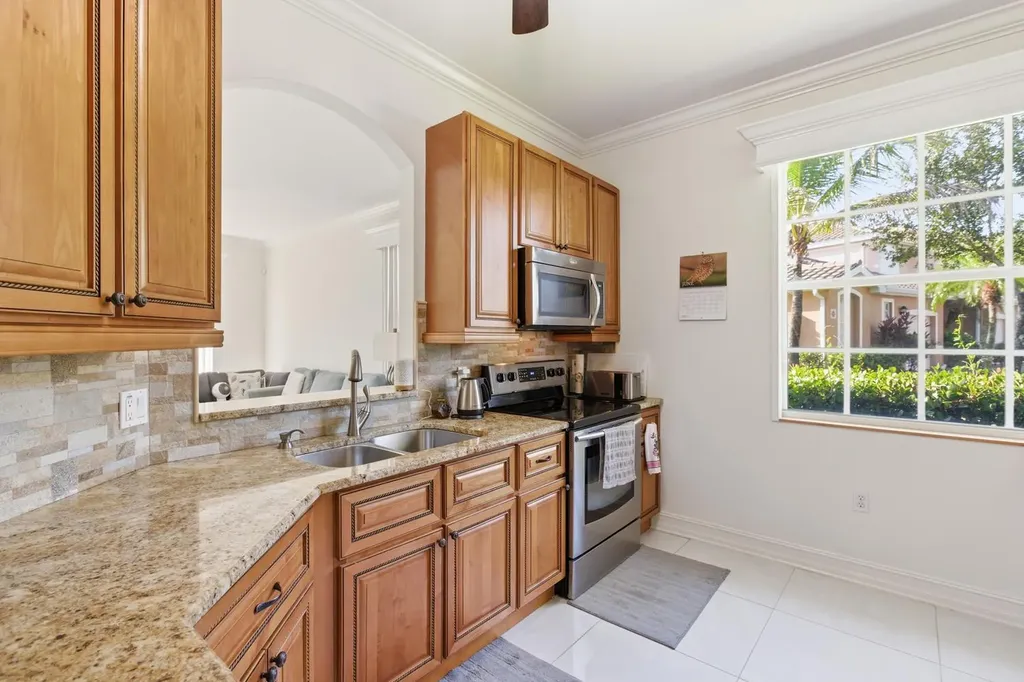 14165 Winchester Court Naples FL 34114