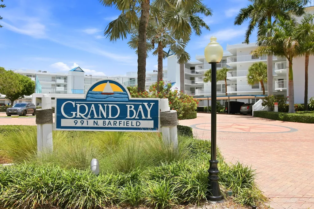 991 N Barfield Drive Marco Island FL 34145