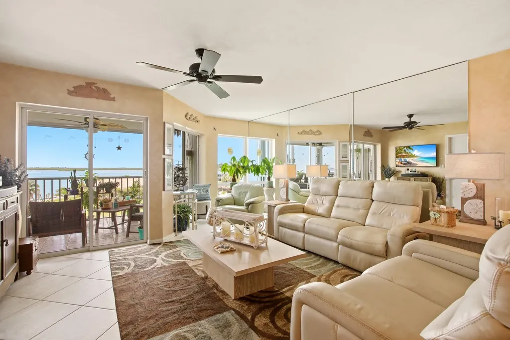 991 N Barfield Drive Marco Island FL 34145