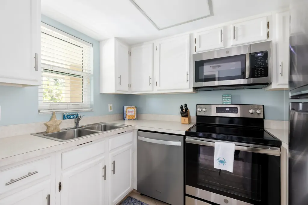 87 N Collier Boulevard Marco Island FL 34145