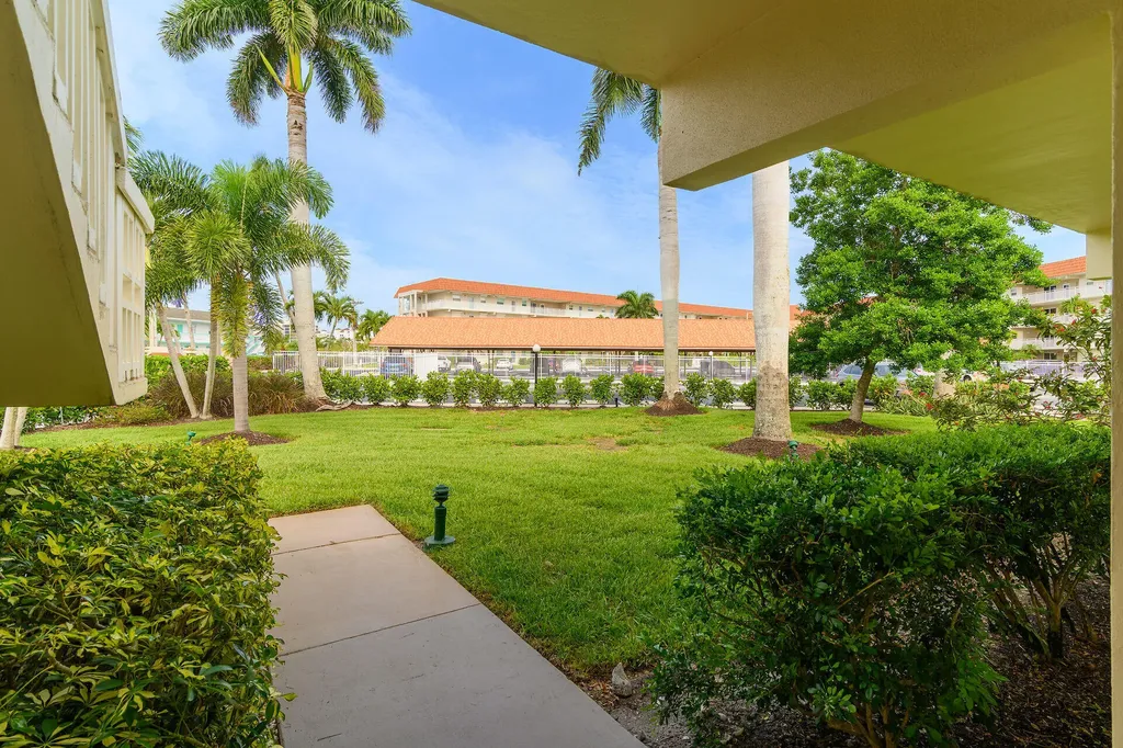 1215 Edington Place Marco Island FL 34145