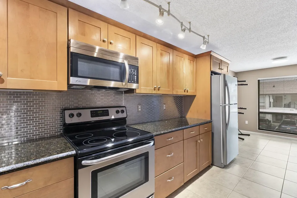 236 Pebble Beach Circle Naples FL 34113