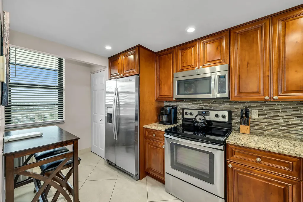 440 Seaview Court Marco Island FL 34145