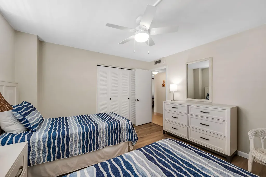 440 Seaview Court Marco Island FL 34145