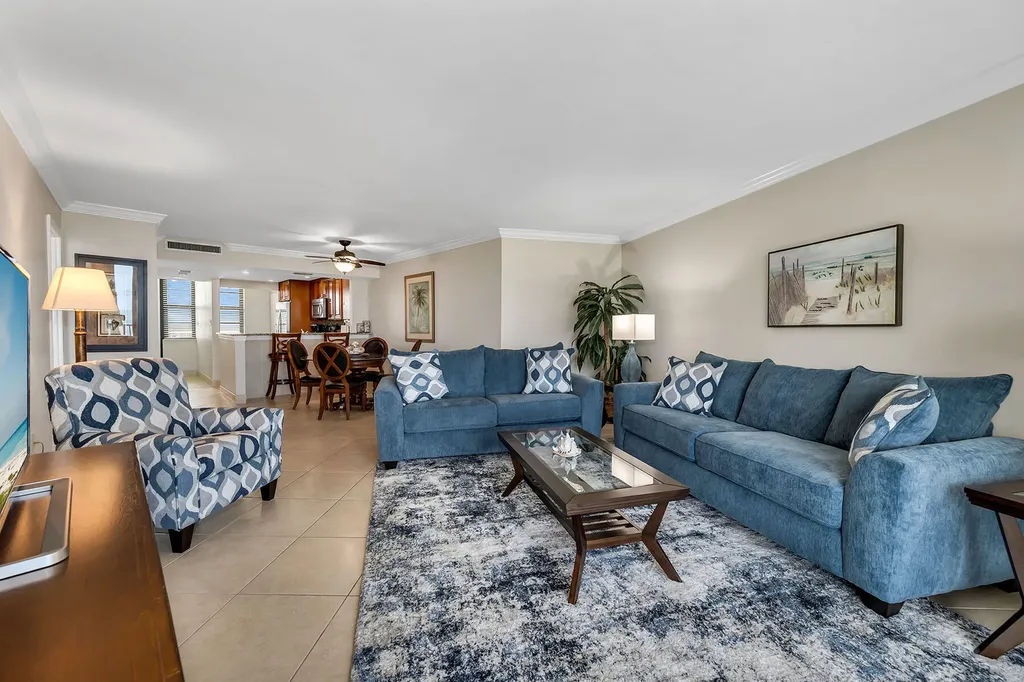 440 Seaview Court Marco Island FL 34145
