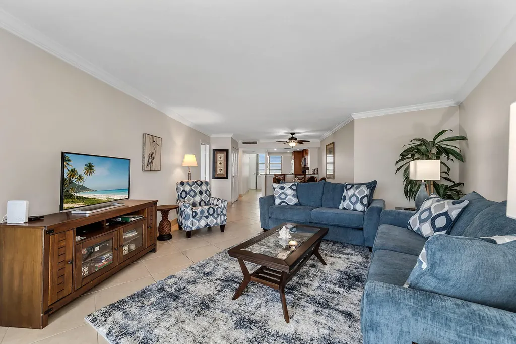 440 Seaview Court Marco Island FL 34145