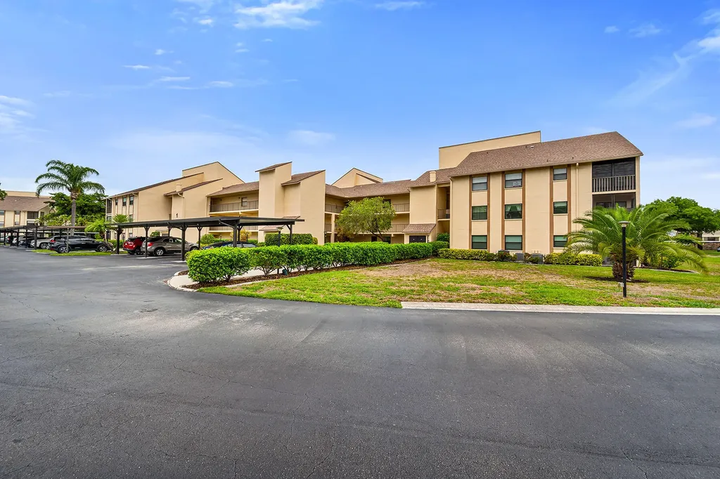 13240 White Marsh Lane Fort Myers FL 33912