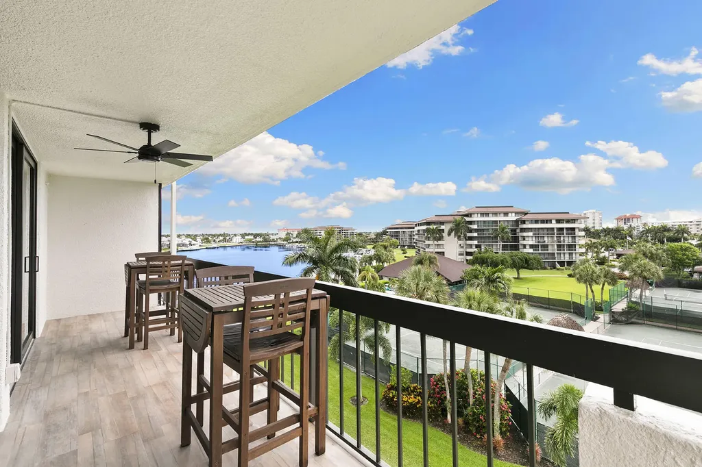 591 Seaview Marco Island FL 34145