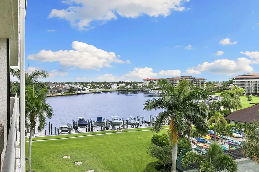 591 Seaview Marco Island FL 34145