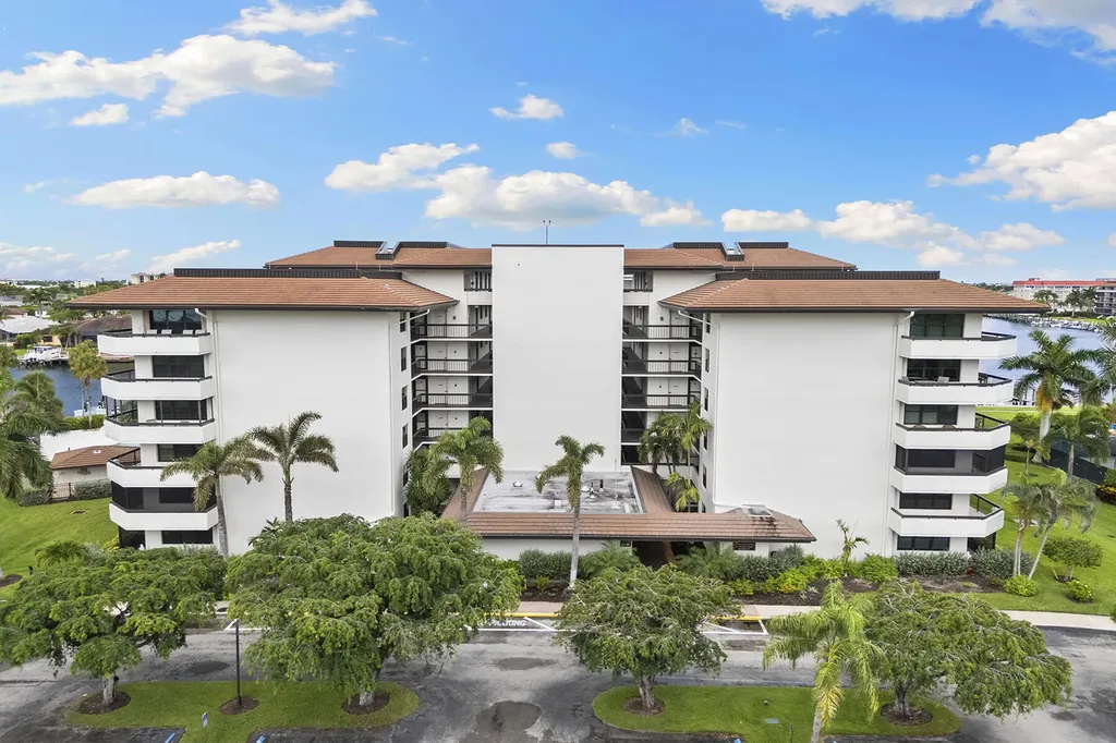 591 Seaview Marco Island FL 34145
