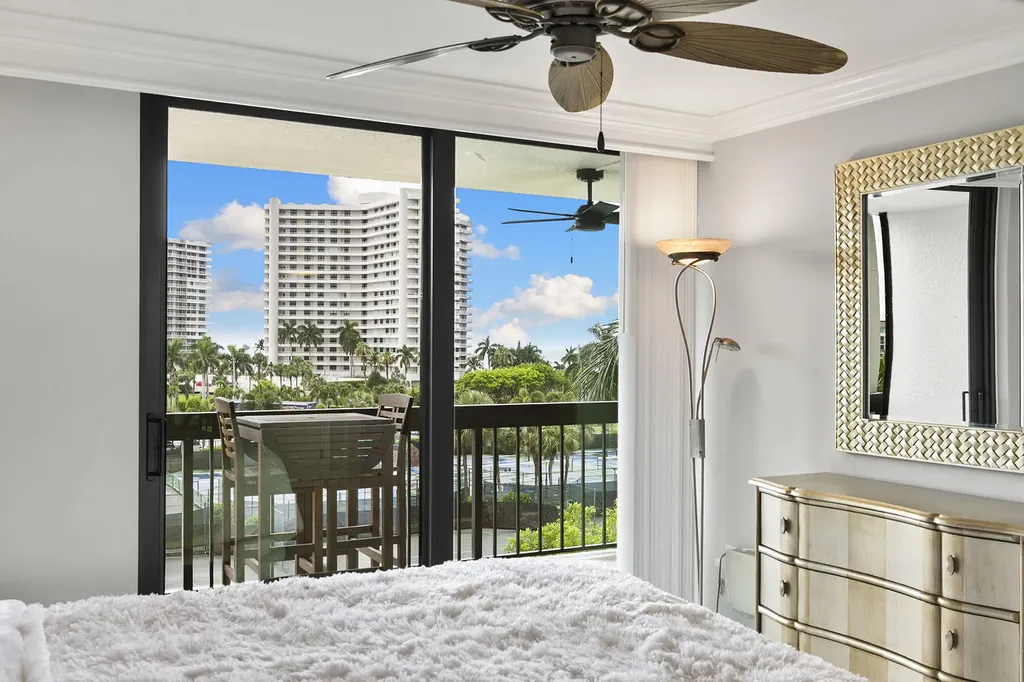 591 Seaview Marco Island FL 34145