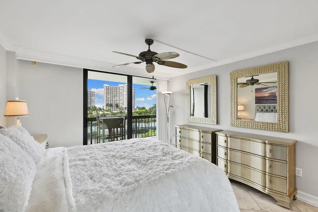 591 Seaview Marco Island FL 34145