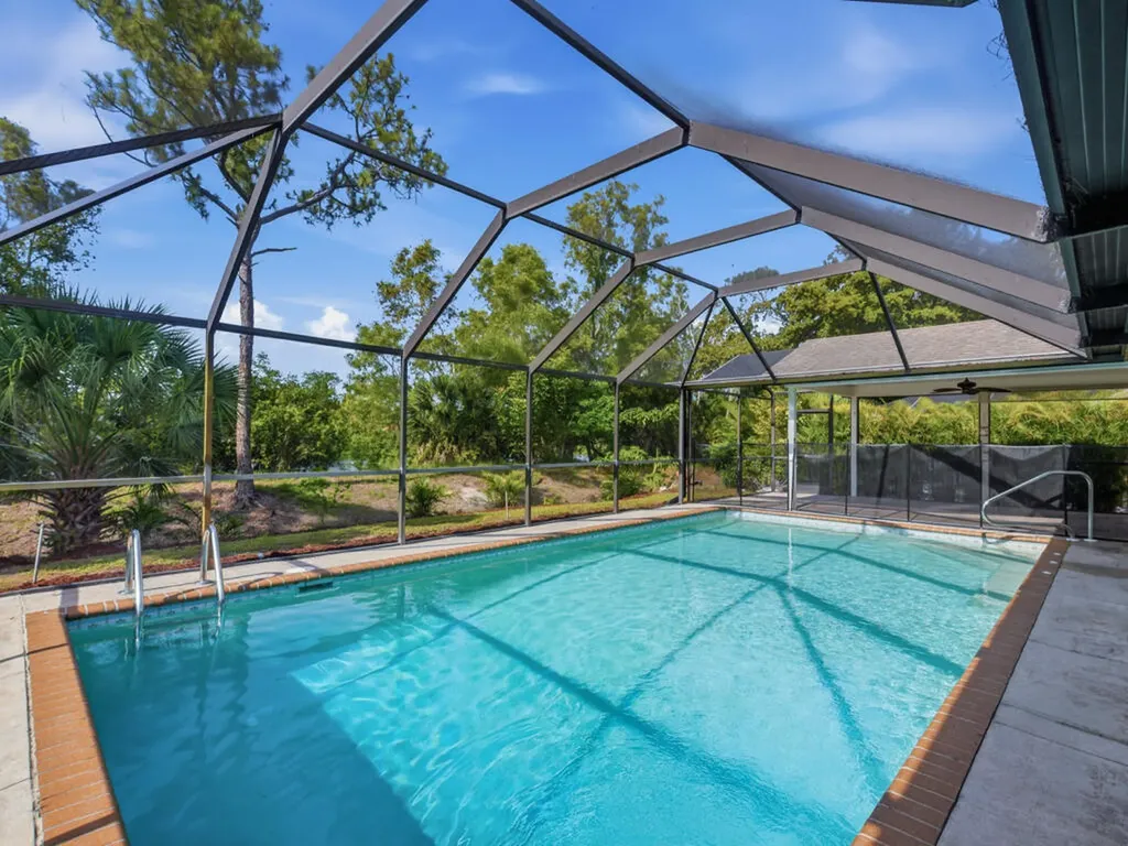 Naples FL, 3650 Kent Drive