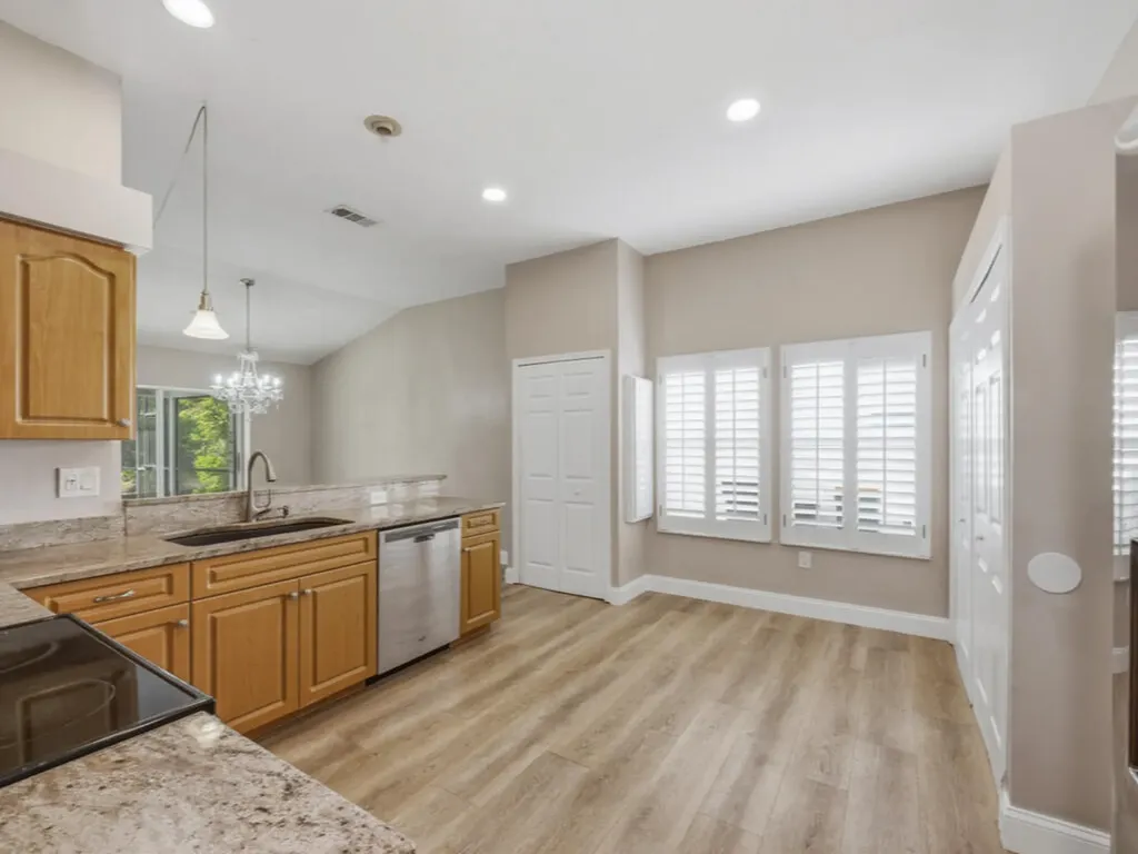 3650 Kent Drive Naples FL 34112