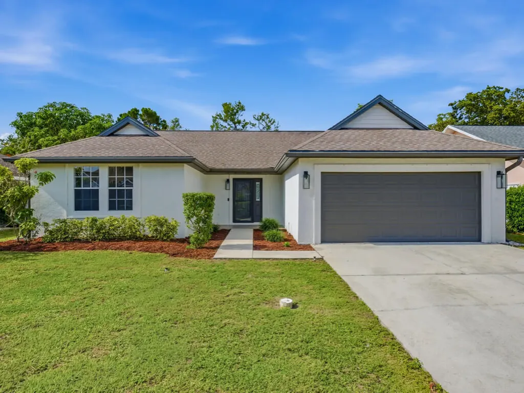 3650 Kent Drive Naples FL 34112