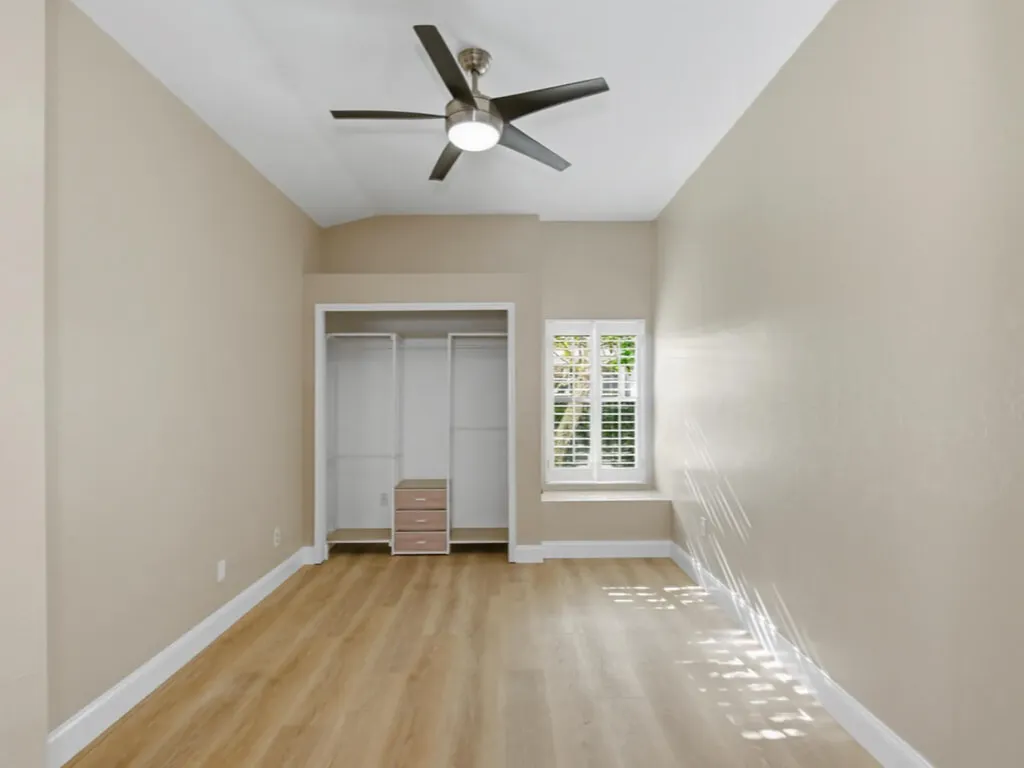 3650 Kent Drive Naples FL 34112