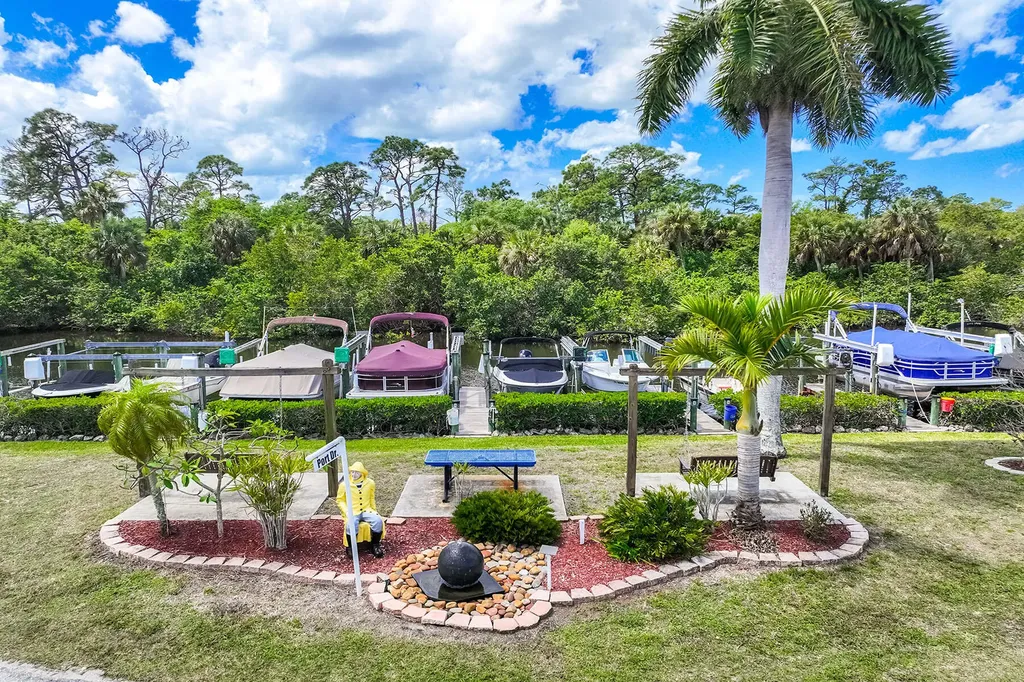 20751 Garden Drive Estero FL 33928