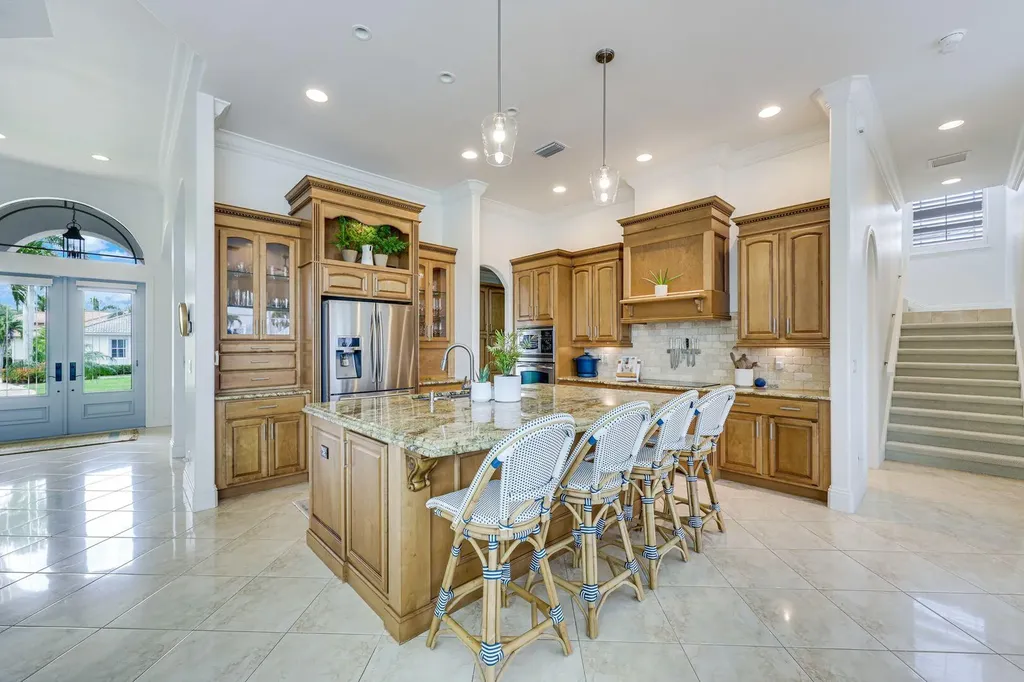 1148 Lamplighter Court Marco Island FL 34145