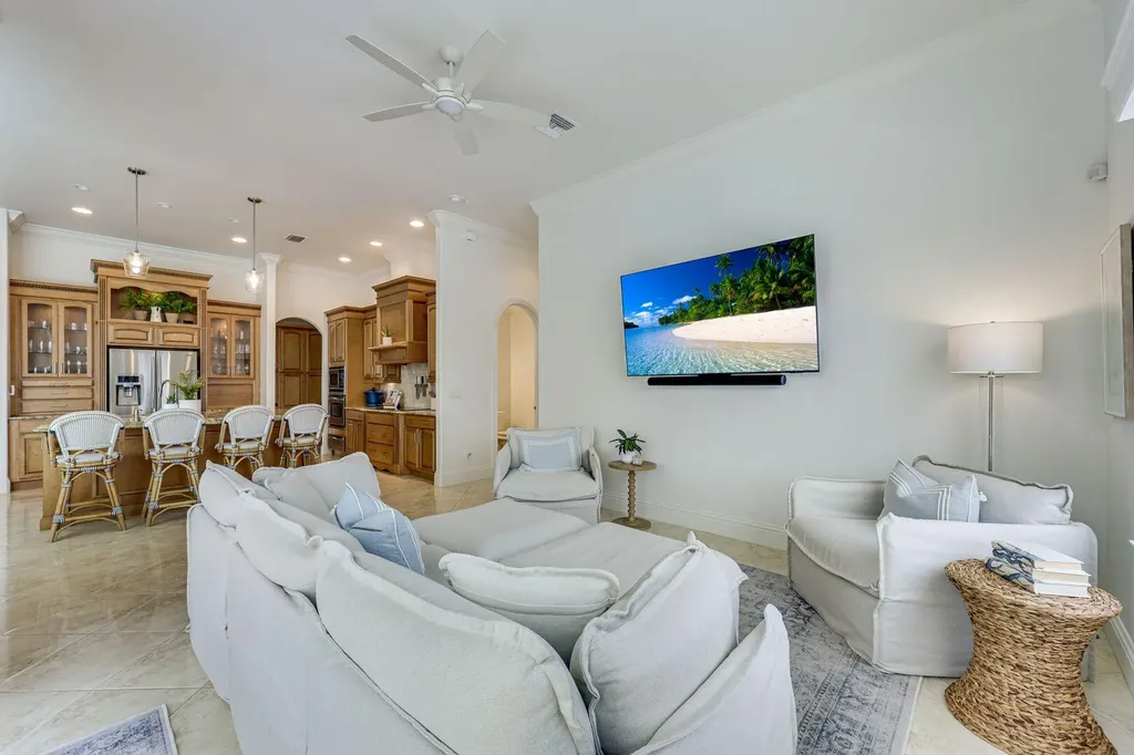 1148 Lamplighter Court Marco Island FL 34145