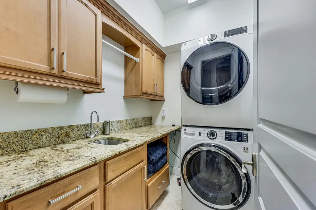 1148 Lamplighter Court Marco Island FL 34145