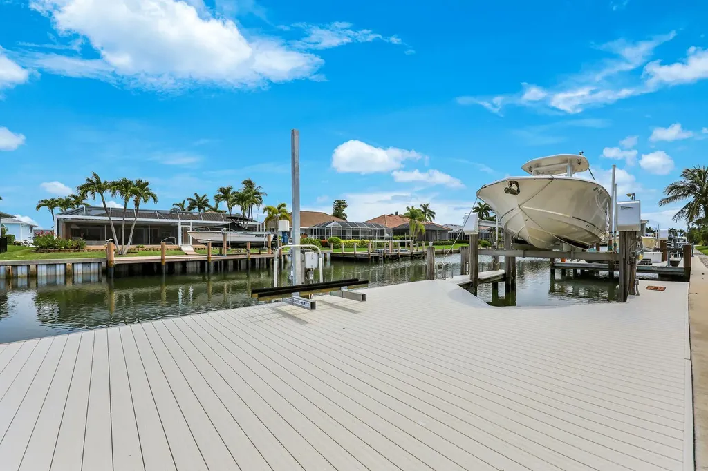 1148 Lamplighter Court Marco Island FL 34145