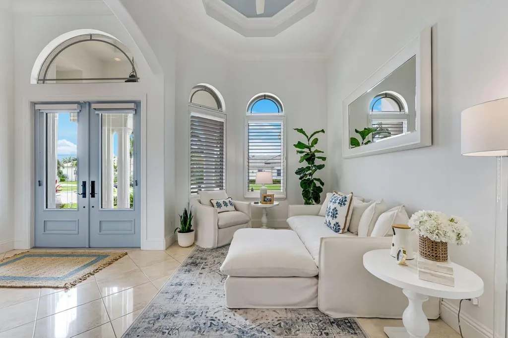 1148 Lamplighter Court Marco Island FL 34145