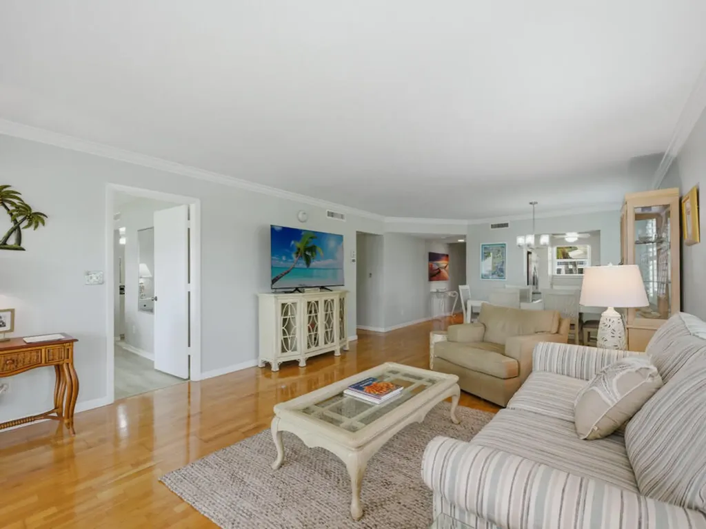 860 Panama Court Marco Island FL 34145
