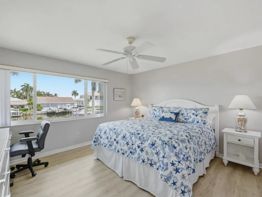 860 Panama Court Marco Island FL 34145