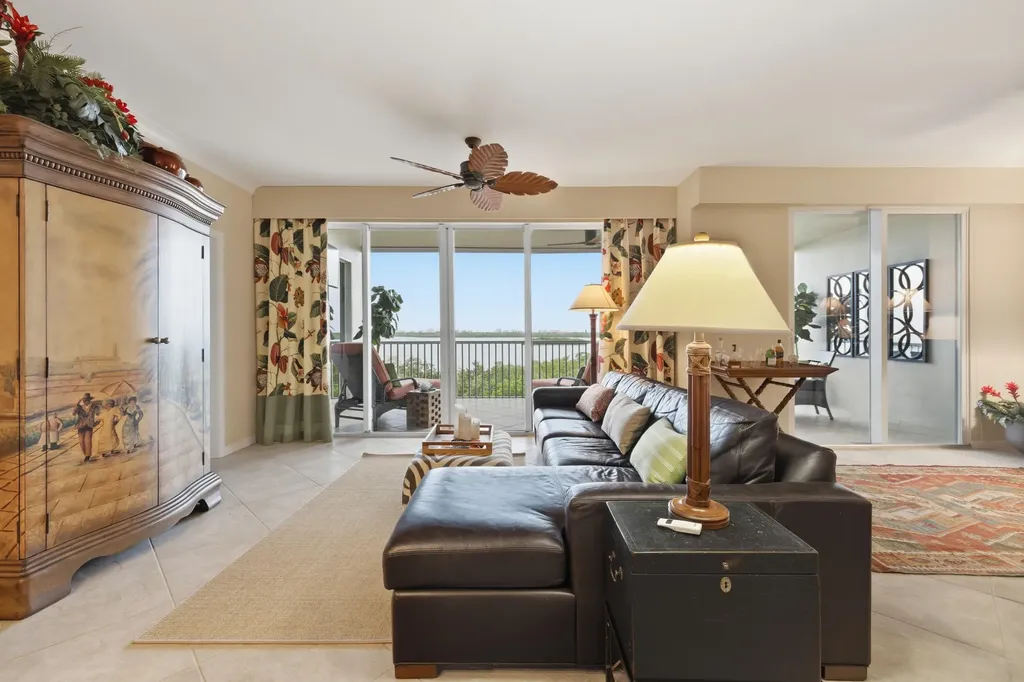 269 Vintage Bay Drive Marco Island FL 34145