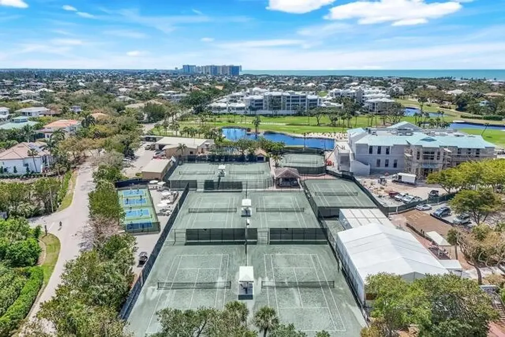 834 Hideaway Circle W Marco Island FL 34145