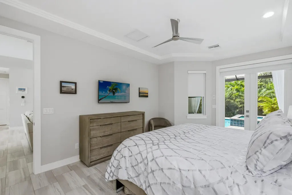 68 Tahiti Road Marco Island FL 34145