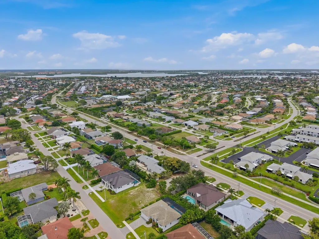 68 Tahiti Road Marco Island FL 34145