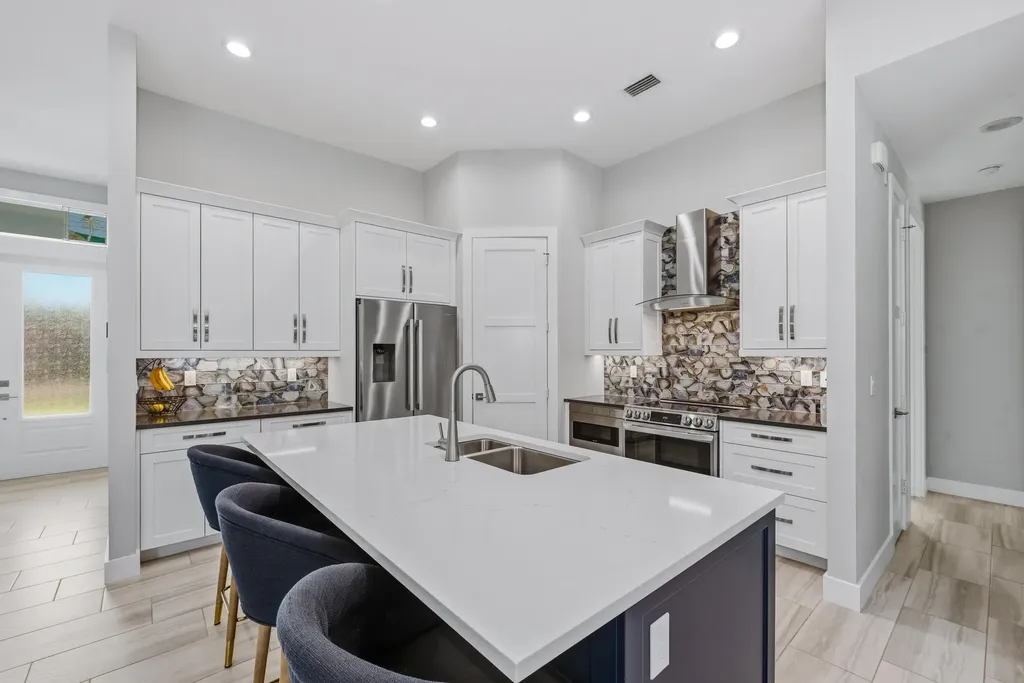 68 Tahiti Road Marco Island FL 34145